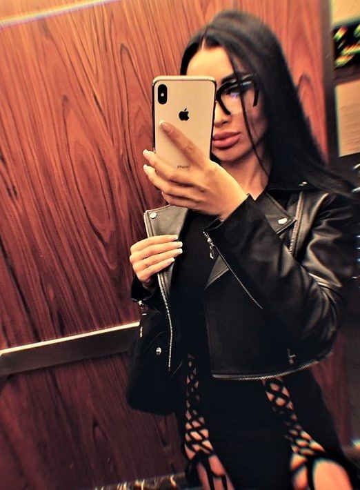 Анна - Индивидуалка Санкт-Петербурга +7(981)136-33-84