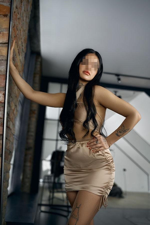 путаны силиконовая грудь